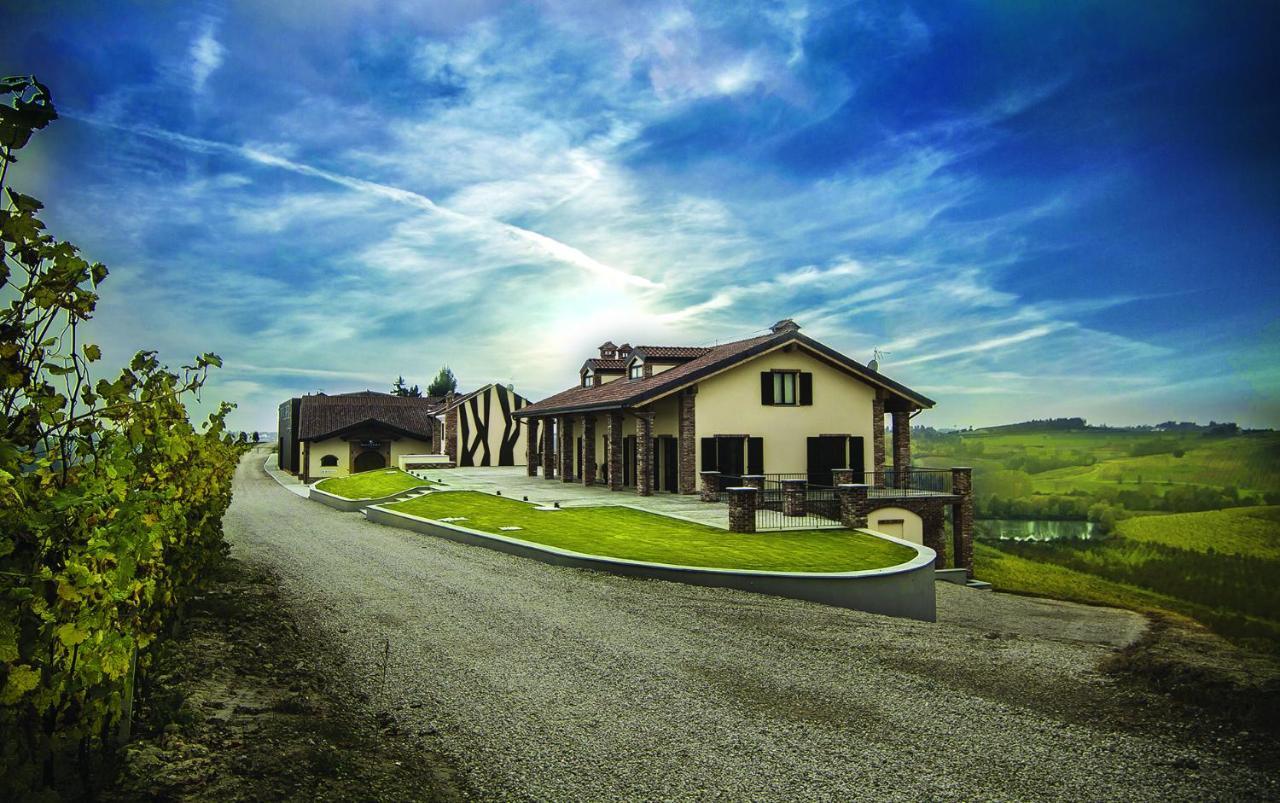 Montalbera Wine Suites 몬테마뇨 외부 사진